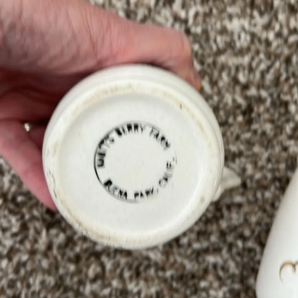 Vintage Knott's Berry Farm Hand Painted Sugar & Creamer Lid Set 3 Piece - Picture 7 of 13